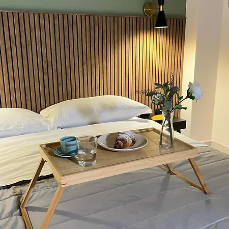 Casa Chiara-holiday House In Centro Apartment Salerno